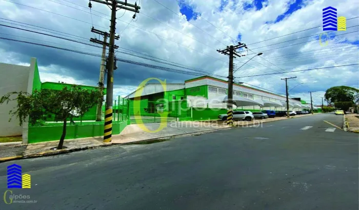 Pavilhão/Galpão à venda no bairro Centro - Porto Ferreira/SP