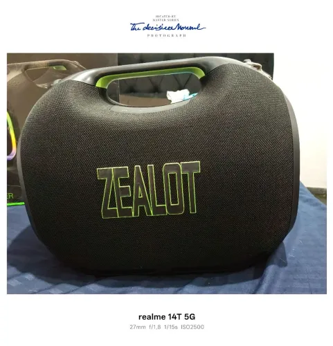 Caixa de bombox zealot ze21