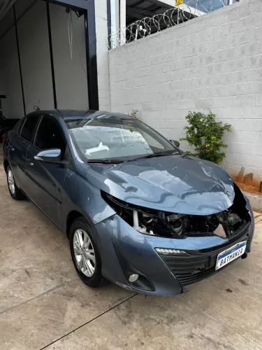 Toyota Yaris XL Sedan 1.5 Flex 16V 4P Mec. 2019