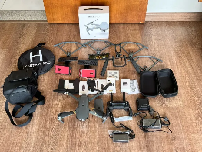 Drone DJI MAVIC PRO FLY MORE - retirada peças