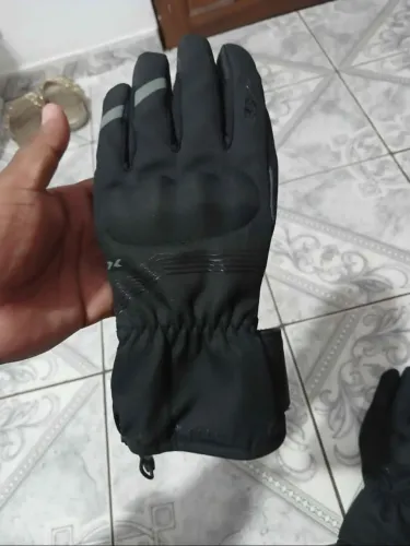 Capacete, luvas, guidao e carburador