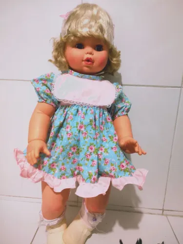 Vestido para boneca fofa da estrela 