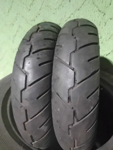 Pneus 3.50-10 usados