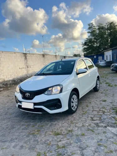 Toyota Etios X 1.3 Flex 16V 5P Mec. 2020