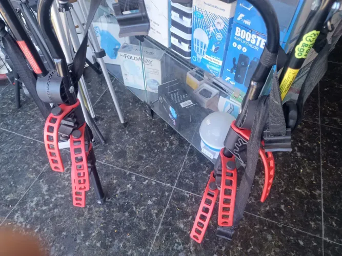 Suporte carro duas bicicletas