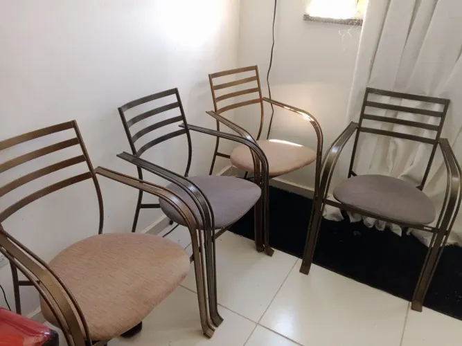 Vendo cadeiras para varanda 