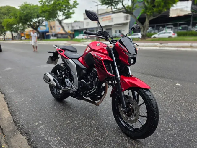 FAZER 250 