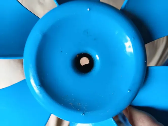Vende-se hélice de 30cm de cadence, Britânia e etc
