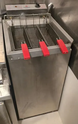 Fritadeira Industrial 3 Cestos em Inox - Usada