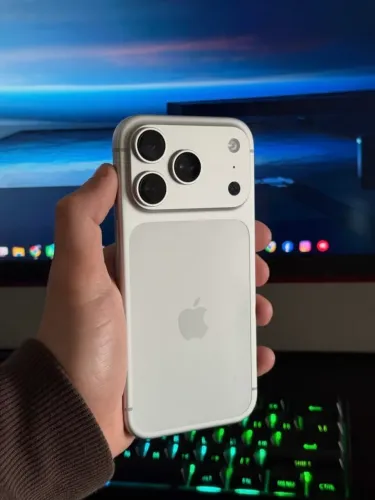 iPhone 17 Pro Silver Novo (sem uso)  - 512GB