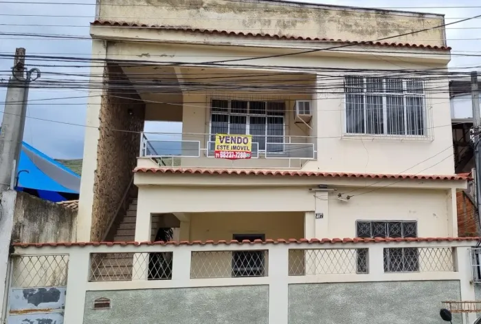 SOBRADO. Imóvel para venda possui 90 metros quadrados com 2 quartos em da Luz - Nova Iguaç