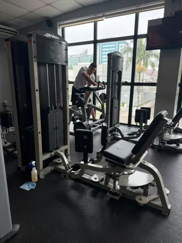 Equipamentos lifefitness