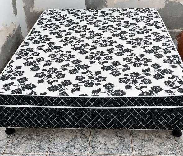 Cama box casal