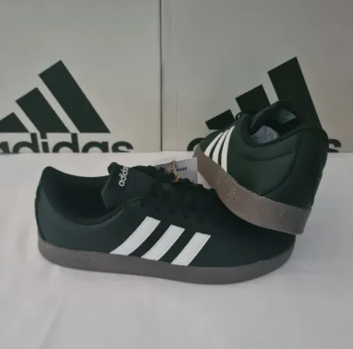 Tênis Adidas Vl Court base Tam 40, 41, 42, 43, 44 e 45 (original / novo)