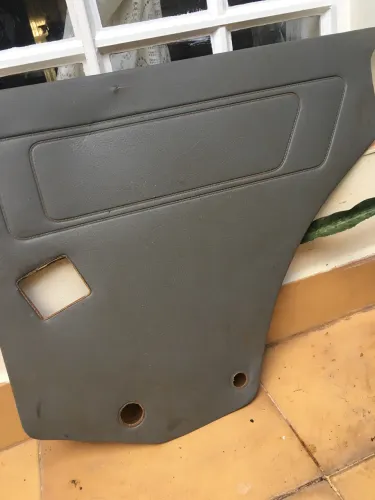 Forro original Vw Gol quadrado lado direito 