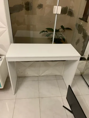 VENDO MESA PARA COMPUTADOR