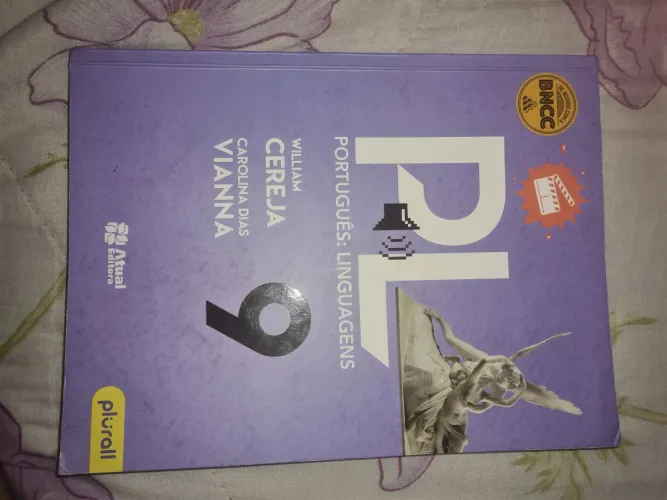 Livro Português e Linguagens 9 ano plurall