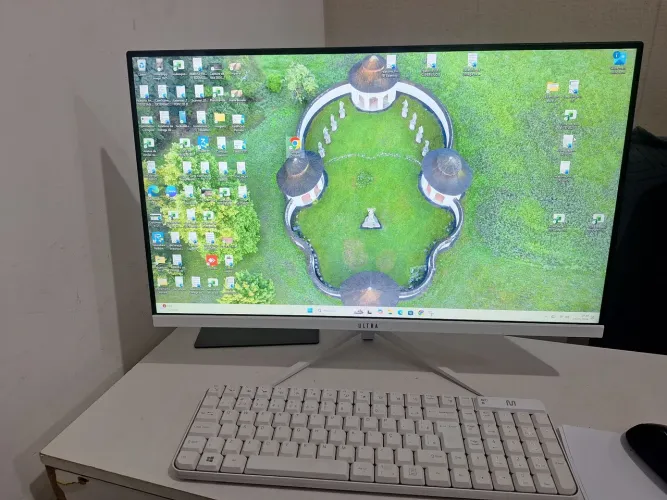Computador  de mesa Ultra 