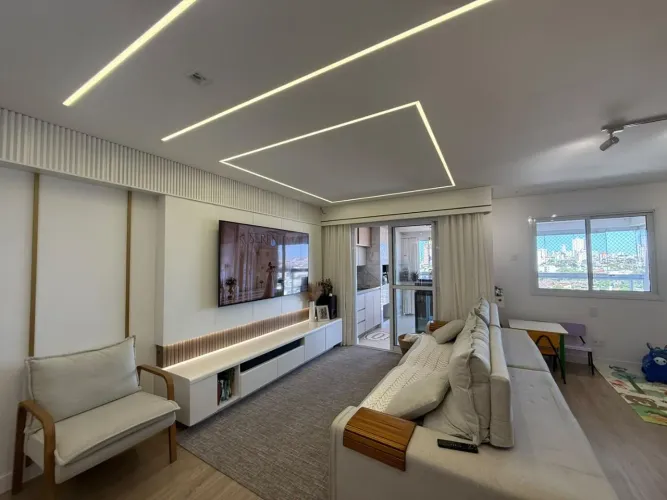 Apartamento com 03 quartos no Coqueiral