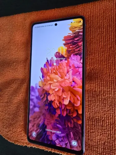 Samsung S20FE 128GB Excelente Estado de Conservação