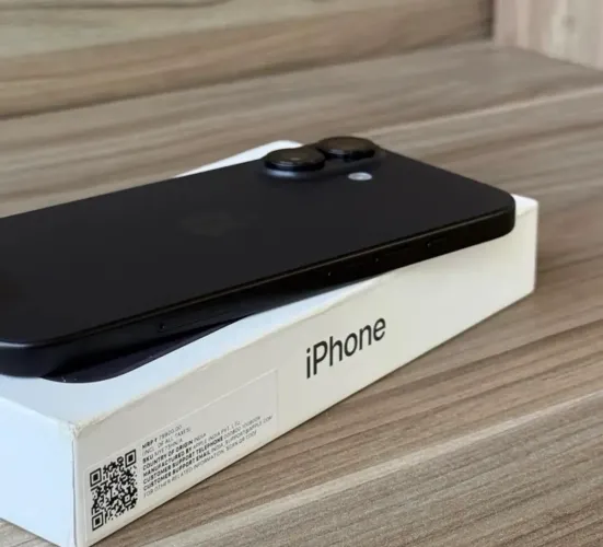 iPhone 16 black 128 gb
