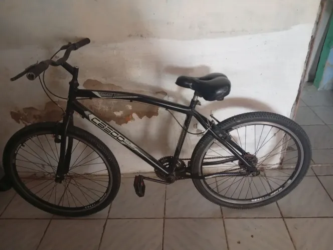 Bicicleta nova CB500MTB PNEUS NOVOS E CONSERVADOS 