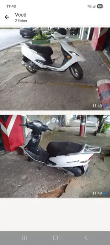 Moto burgman com baú