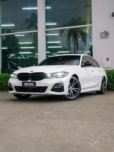 BMW 320I A 2.0 TB M Sport Activeflex 16V 4P 2022