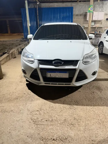 Ford Focus 2.0 16v/se/se Plus Flex 5P Aut. 2014