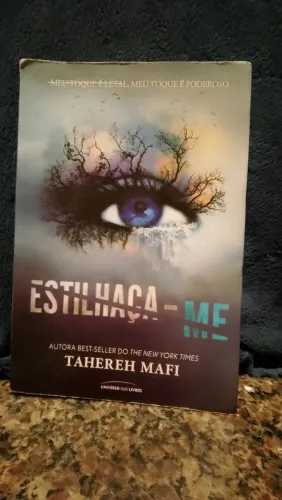 Estilhaça-me 