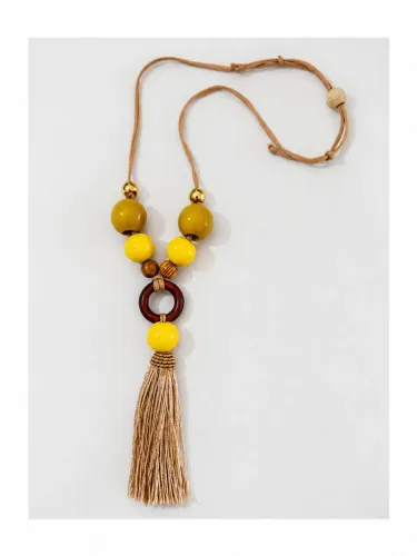 Colar Artesanal Amarelo com Pingente e Tassel