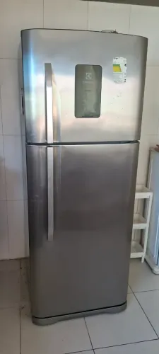 Refrigerador electrolux 430 litros frontal free inox