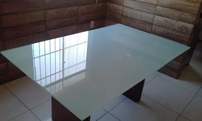Sua mesa antiga pode virar o destaque da casa! Laqueamento de mesa