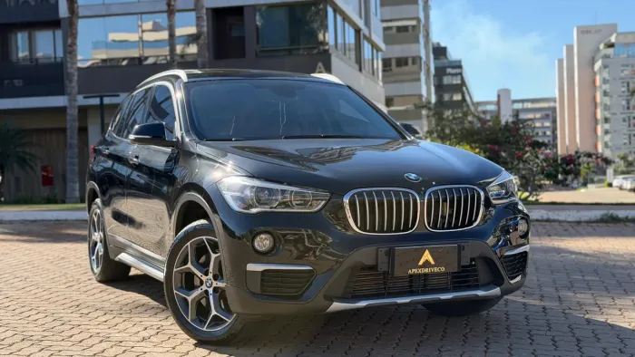 BMW X1 Sdrive 20I X-line 2.0 TB Active Flex 2018