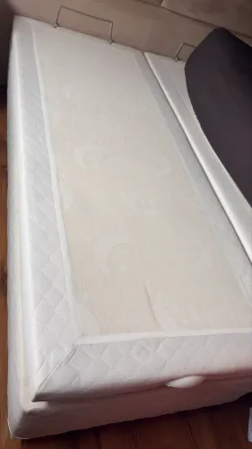 Base box baú