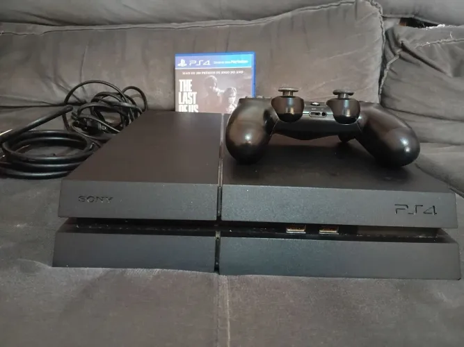 PS4 FAT+1 JOGO