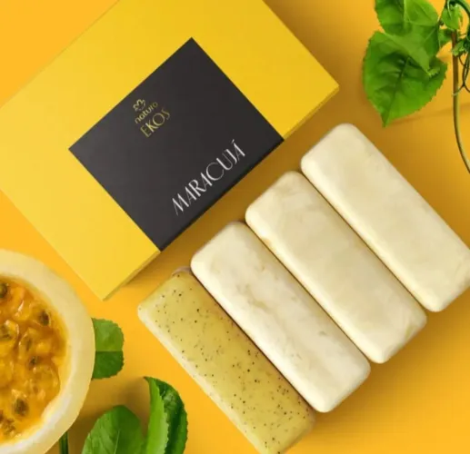 Kit com 4 Sabonetes Natura Maracujá - Com ação calmante e esfoliante