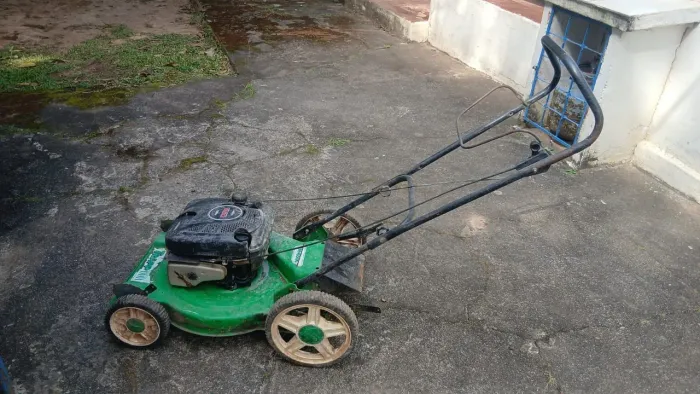 Cortador de grama
