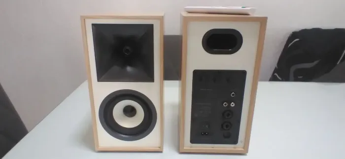 Caixas Bookshelf Ayiama S4000