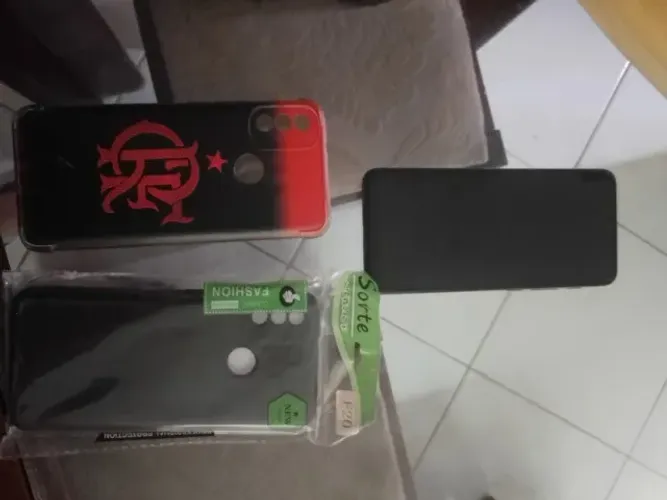 Moto E20 a venda