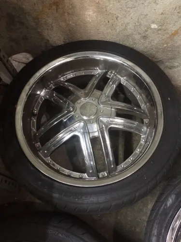 Roda cromada aro 18