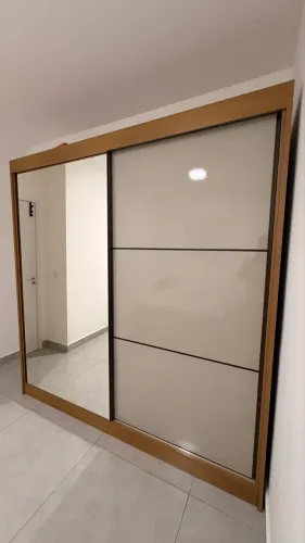 Guarda roupa casal 2 portas e 6 gavetas