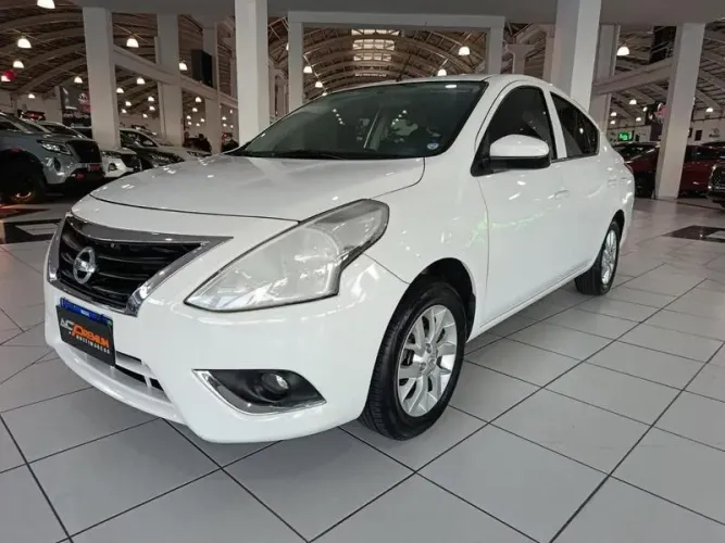 Nissan Versa SV 1.6 16V Flexstart 4P Aut. 2017