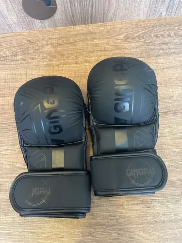 Luva MMA + bandagem 
