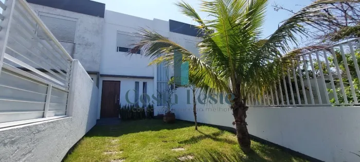 Sobrado 3 quartos a 200m da praia no Campeche