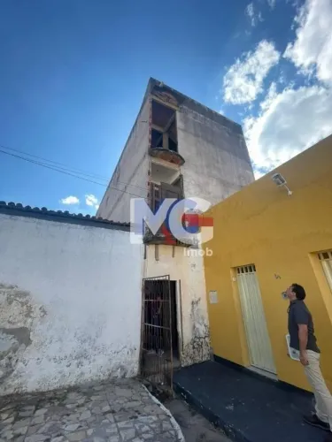 Casa em Salgadinho