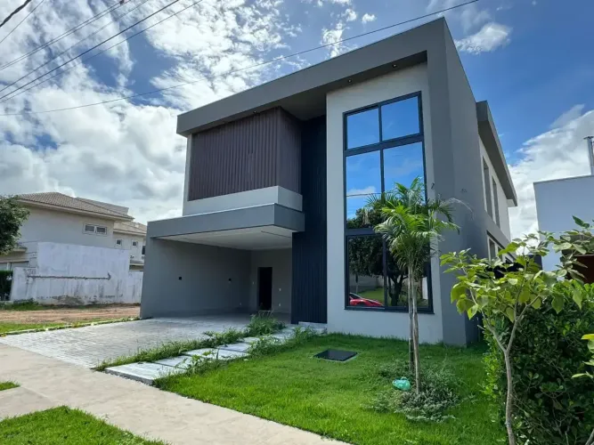 Sobrado no Condomínio Florais dos Lagos, Cuiabá/MT codigo: 326088