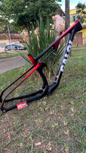 Quadro Caloi FULL Elite Rancing Carbon FS
