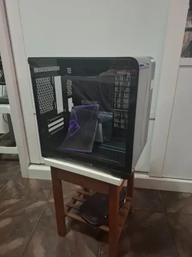 Gabinete Gamer Mancer CV400