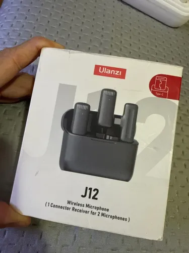 Microfone Ulanzi Sem Fio J12 Conector Usb Tipo C - 2 Mics (USADO)